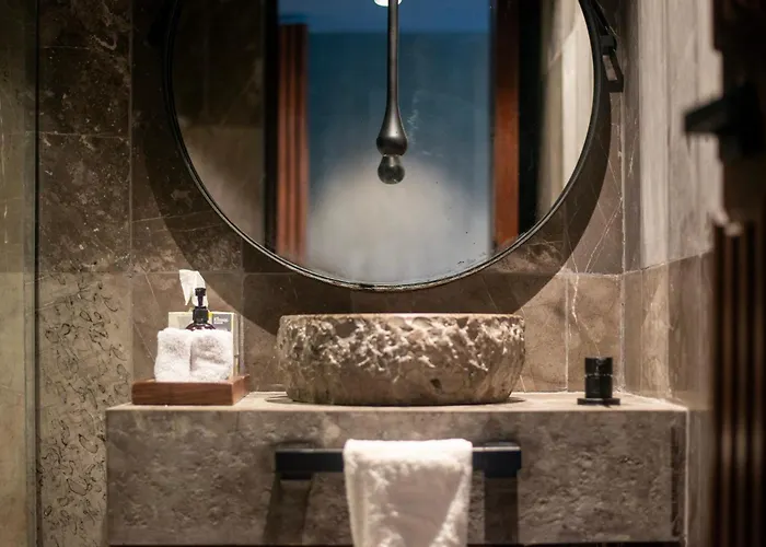 Luxury 4 Bedroom In Aldea Zama Near And Downtown With Private Pool Jacuzzi And Sauna
